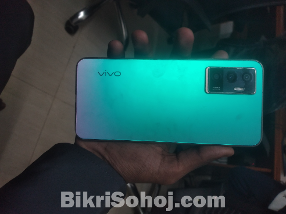 Vivo V23e
